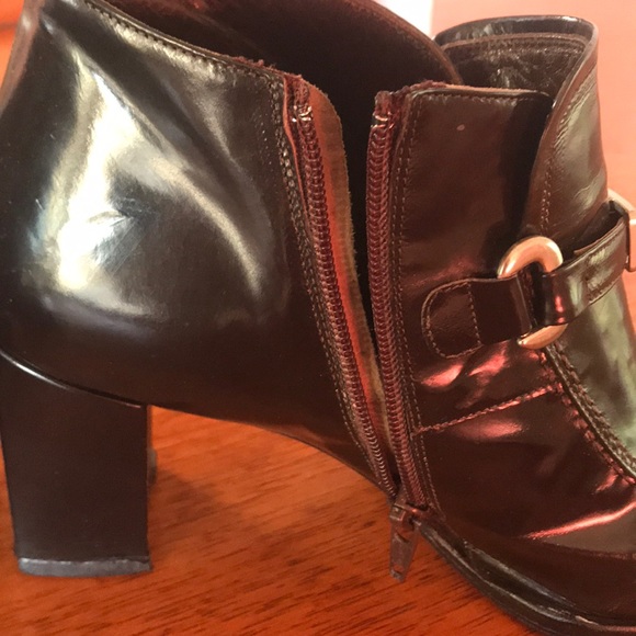 Faire Lady Ankie Boots - Picture 3 of 12